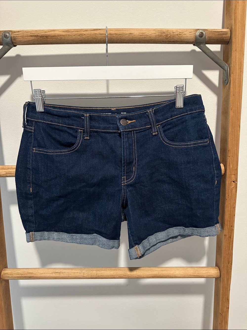 Old Navy Women’s Dark Blue Denim Roll-Cuff Jean Shorts
